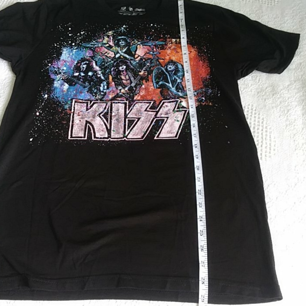 Kiss t-shirt Med Unisex NWOT - Picture 7 of 8